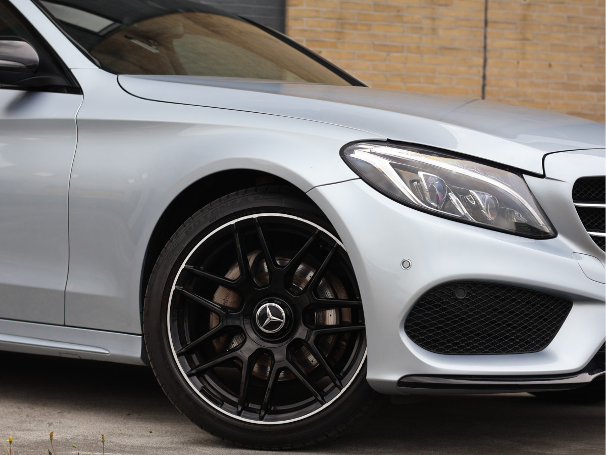 Mercedes-Benz C-Klasse 180 AMG line