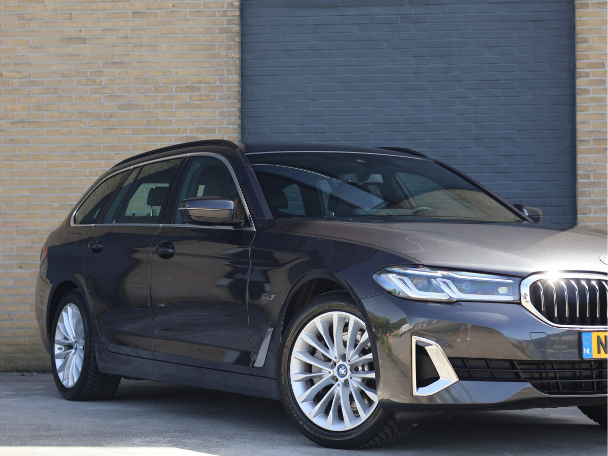 BMW 5 Serie Touring 530e xDrive Luxury Line