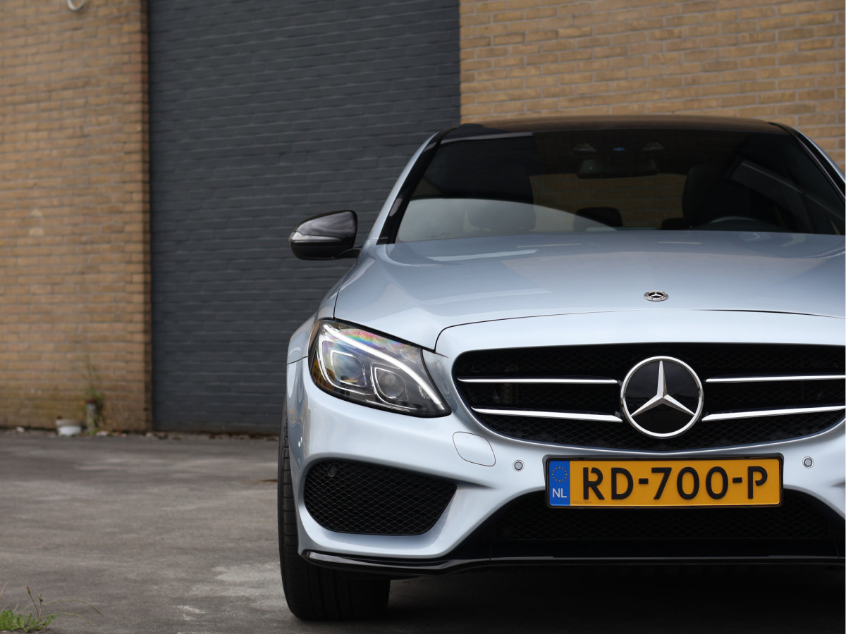 Mercedes-Benz C-Klasse 180 AMG line