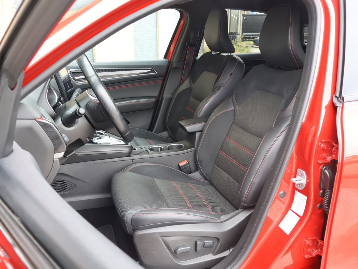 Renault Arkana 1.6 E-Tech Hybrid 145 R.S. Line