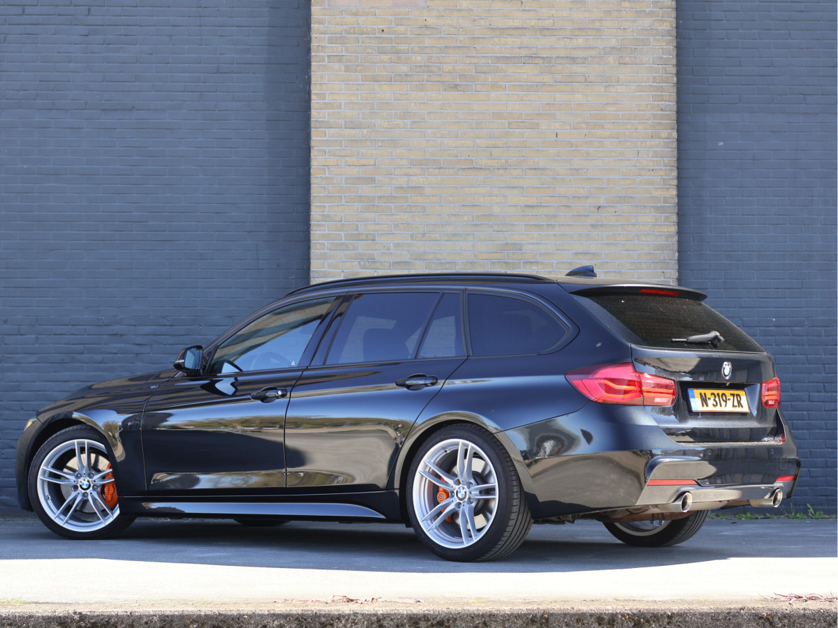 BMW 3 Serie Touring 320i Edition Sport Line Shadow Executive