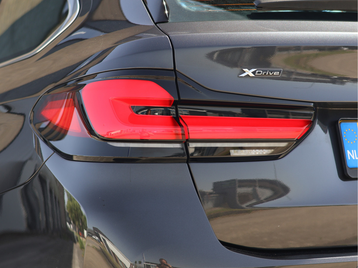 BMW 5 Serie Touring 530e xDrive Luxury Line