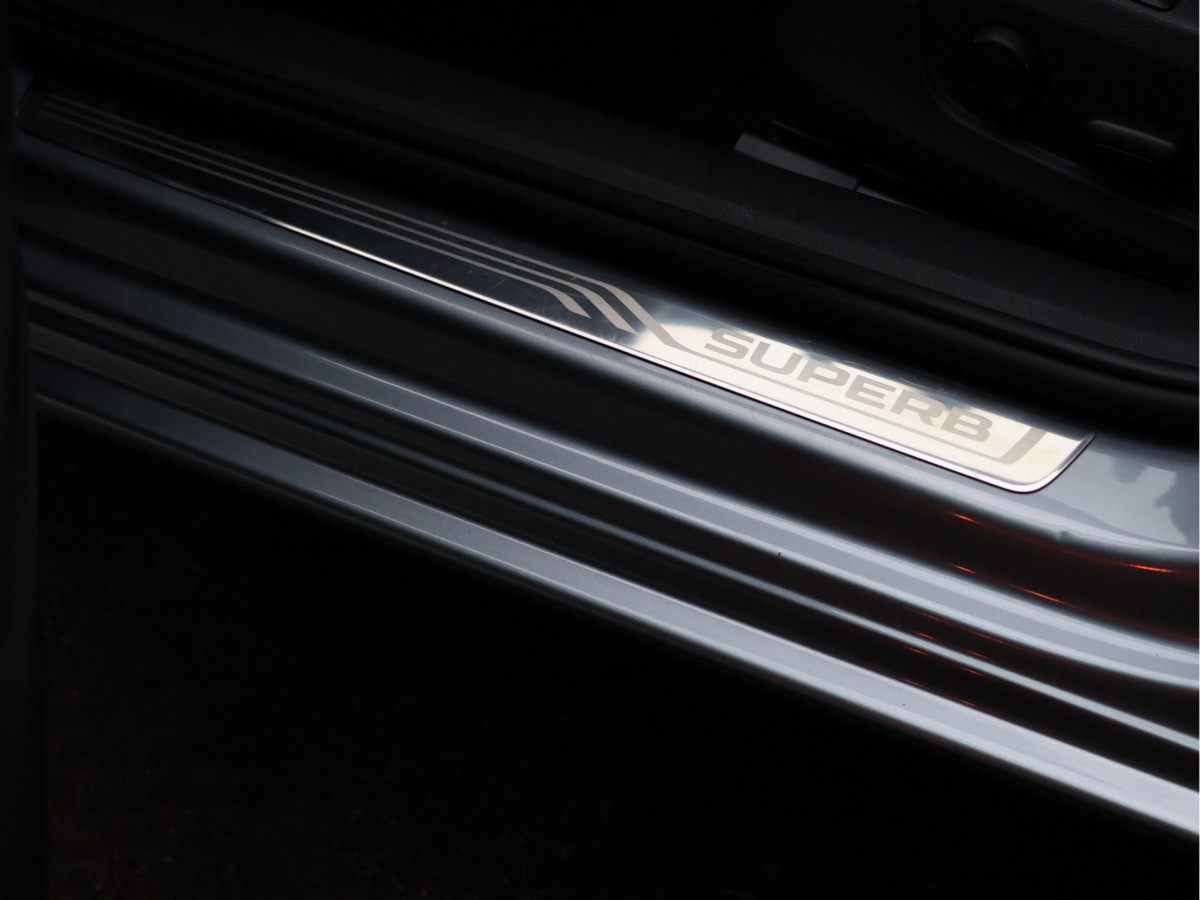 Škoda Superb Combi 1.4 TSI ACT Style Automaat