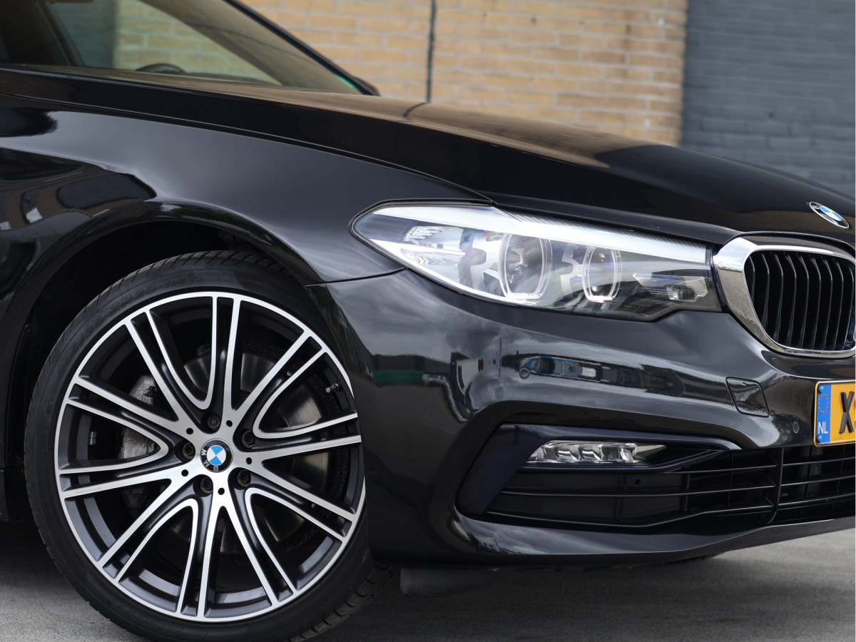 BMW 5 Serie 530i xDrive Sport Line