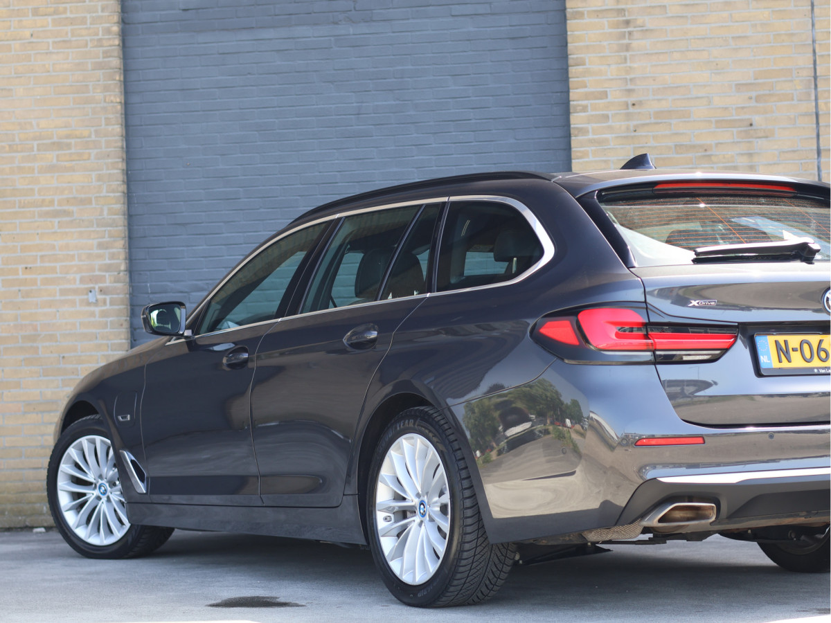 BMW 5 Serie Touring 530e xDrive Luxury Line
