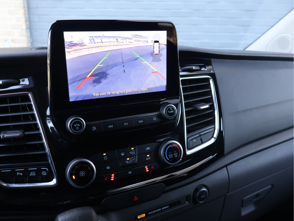 Ford Transit Custom 320 2.0 TDCI L1H1 Sport DC Automaat