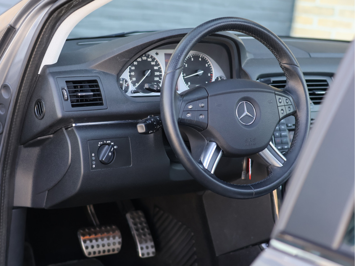 Mercedes-Benz B-Klasse 180 Designo Sport Automaat