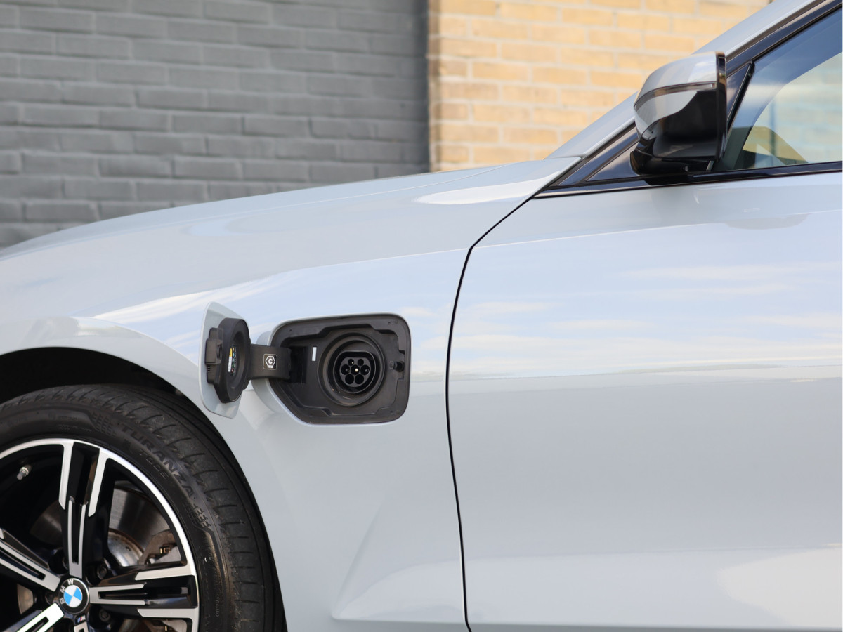 BMW 3 Serie Touring 330e xDrive M Sport