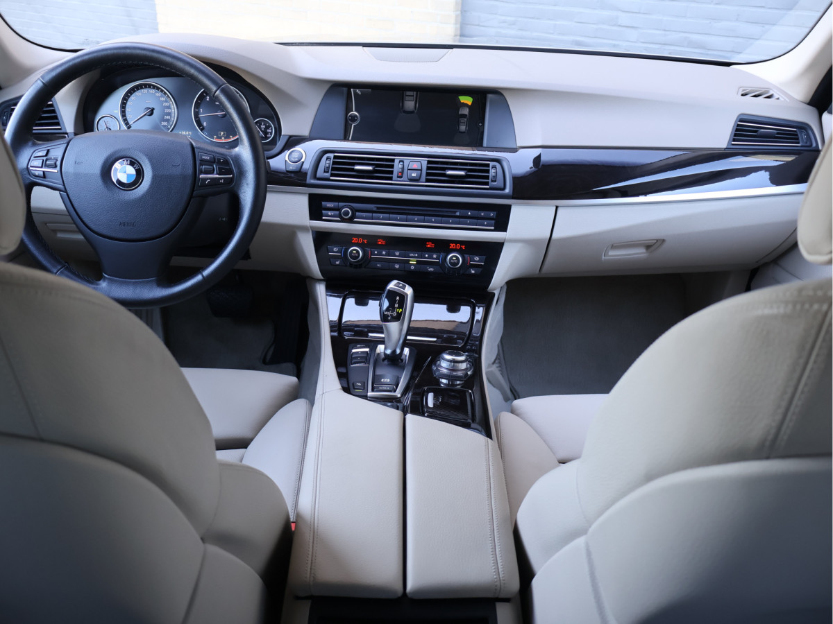 BMW 5 Serie Touring 530d High Executive Automaat