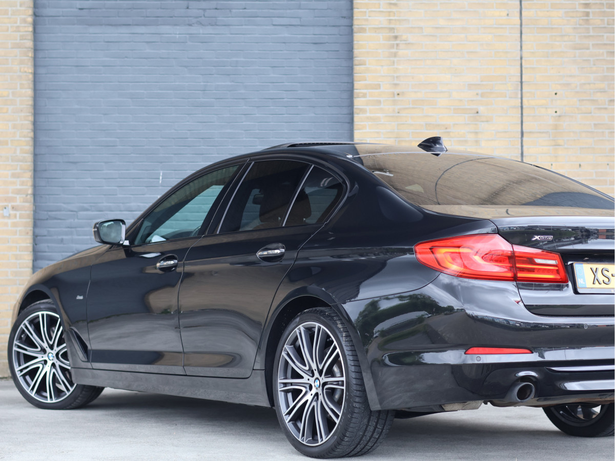 BMW 5 Serie 530i xDrive Sport Line