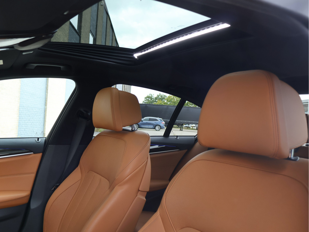 BMW 5 Serie 530i xDrive Sport Line