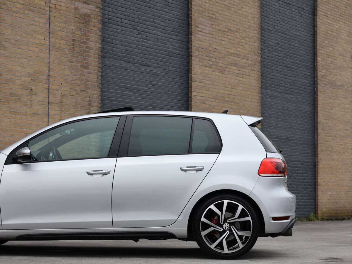 Volkswagen Golf 2.0 GTI
