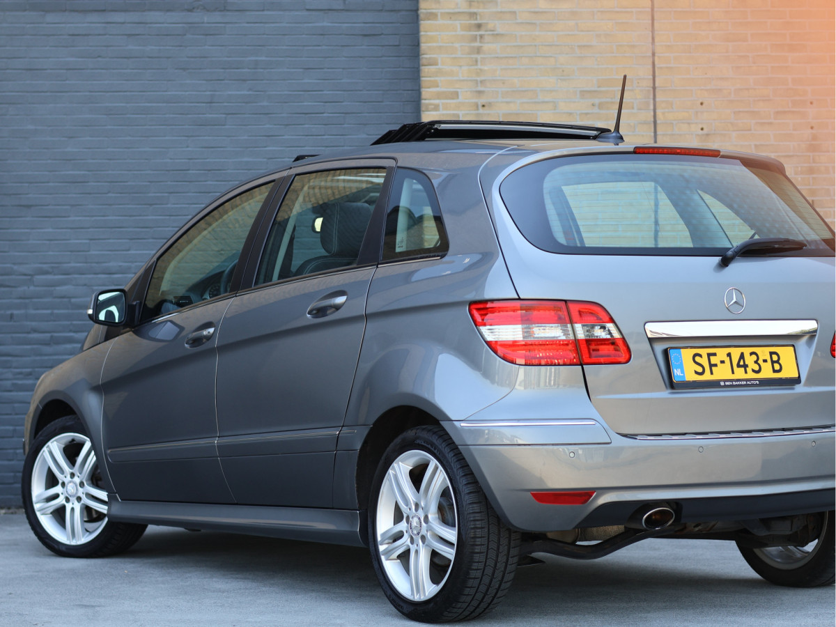 Mercedes-Benz B-Klasse 180 Designo Sport Automaat