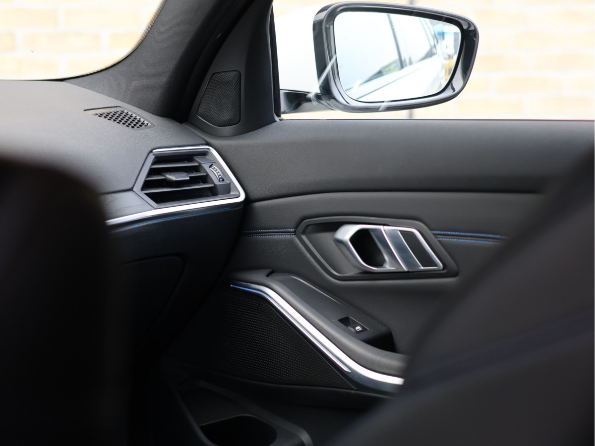 BMW 3 Serie Touring 320e M Sport PHEV