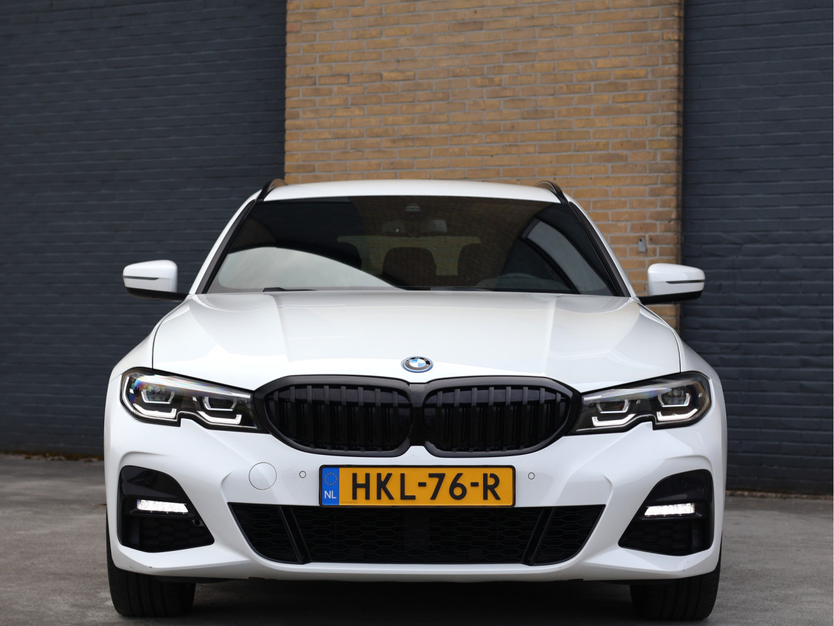 BMW 3 Serie Touring 320e M Sport PHEV