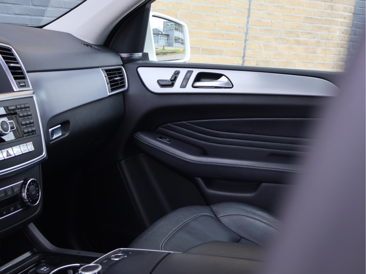 Mercedes-Benz M-Klasse ML350 Automaat