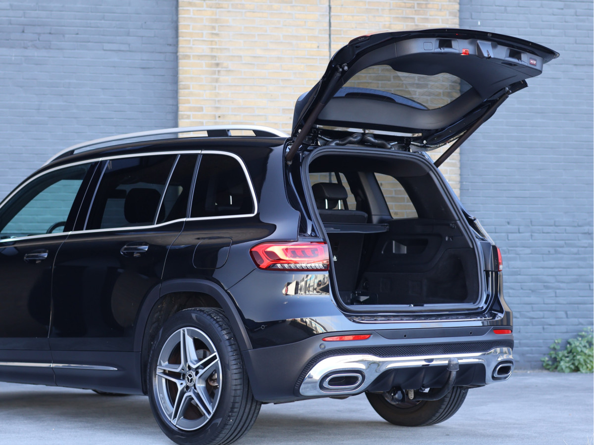 Mercedes-Benz GLB 200 Business Solution AMG