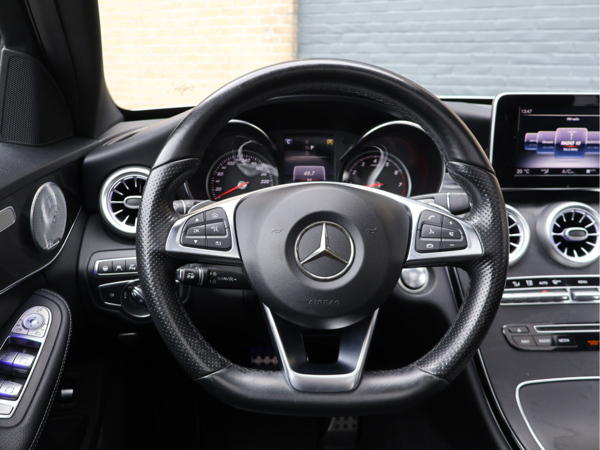 Mercedes-Benz C-Klasse 180 AMG line