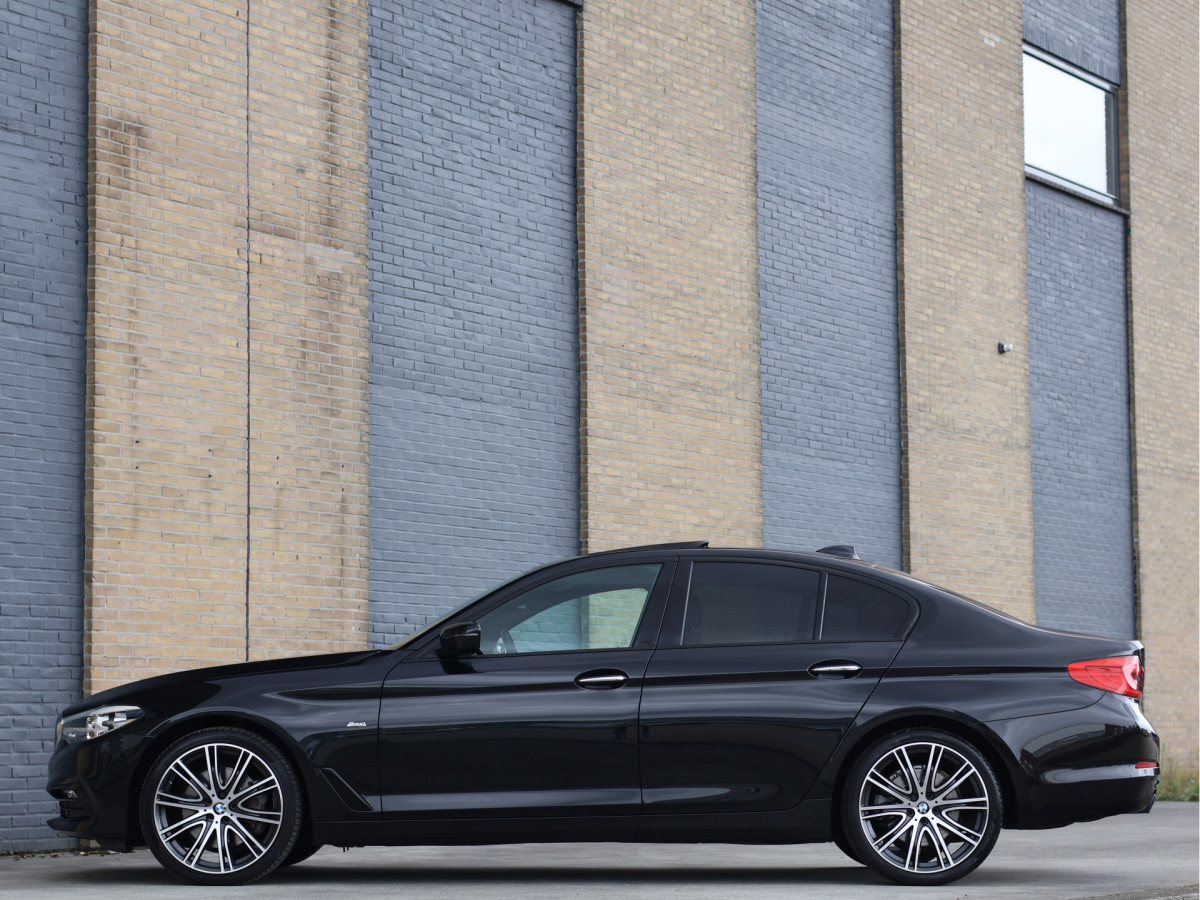 BMW 5 Serie 530i xDrive Sport Line