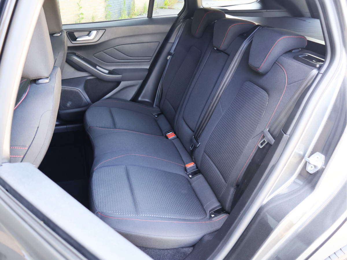 Ford FOCUS Wagon 1.0 EcoBoost Hybrid ST-Line Automaat