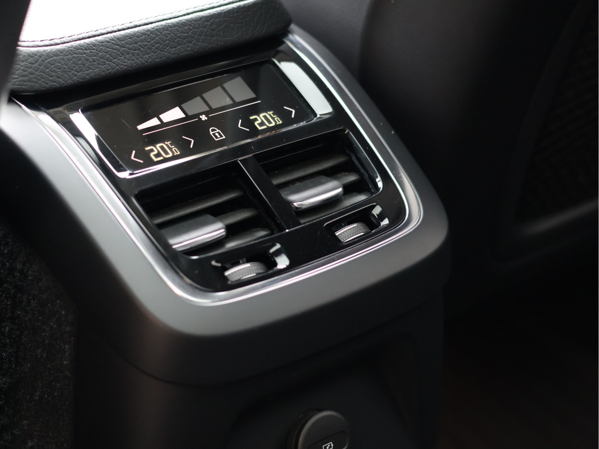 Volvo XC90 2.0 T8 Recharge AWD Inscription 7p.
