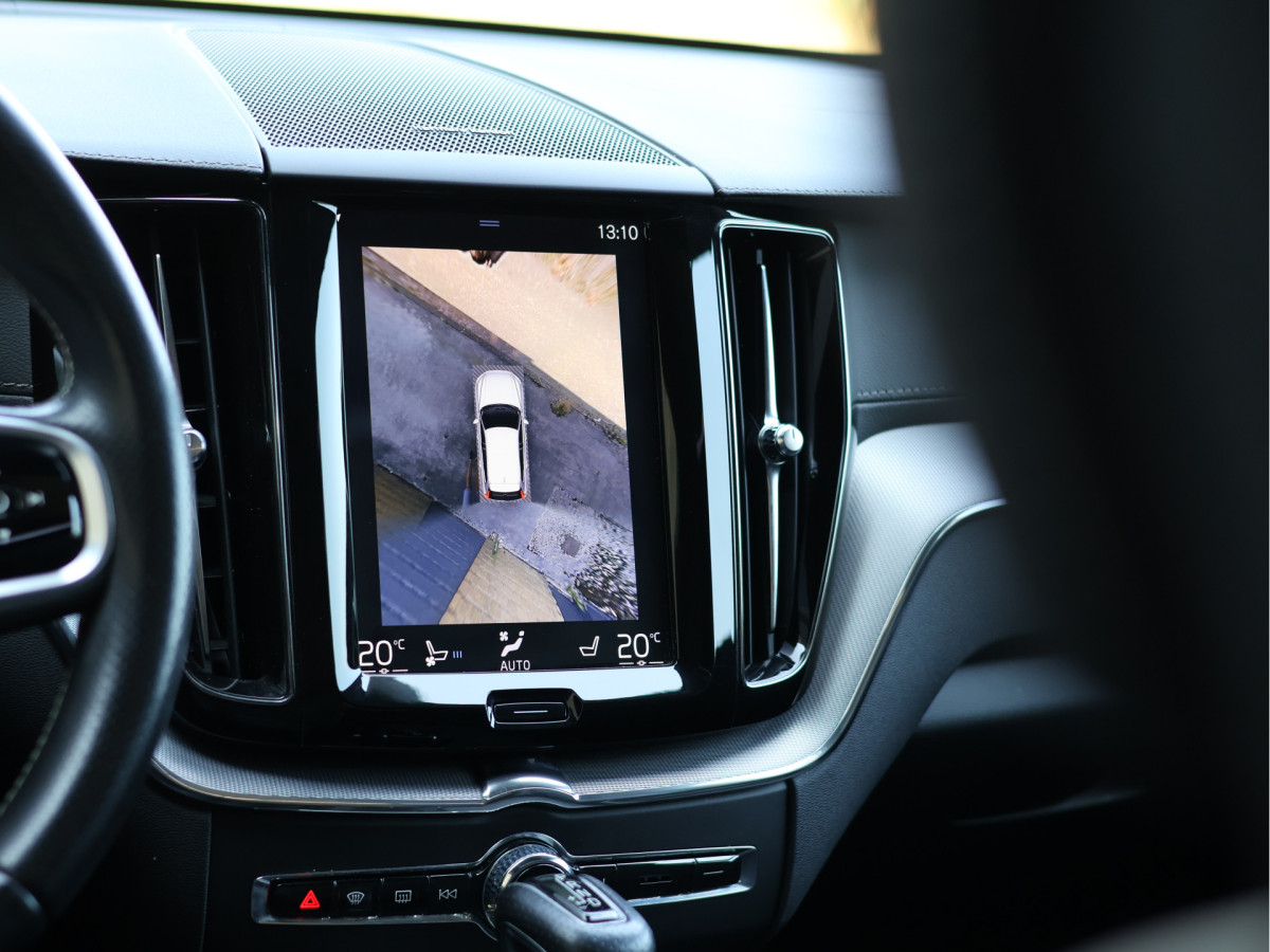 Volvo XC60 2.0 T6 AWD R-Design