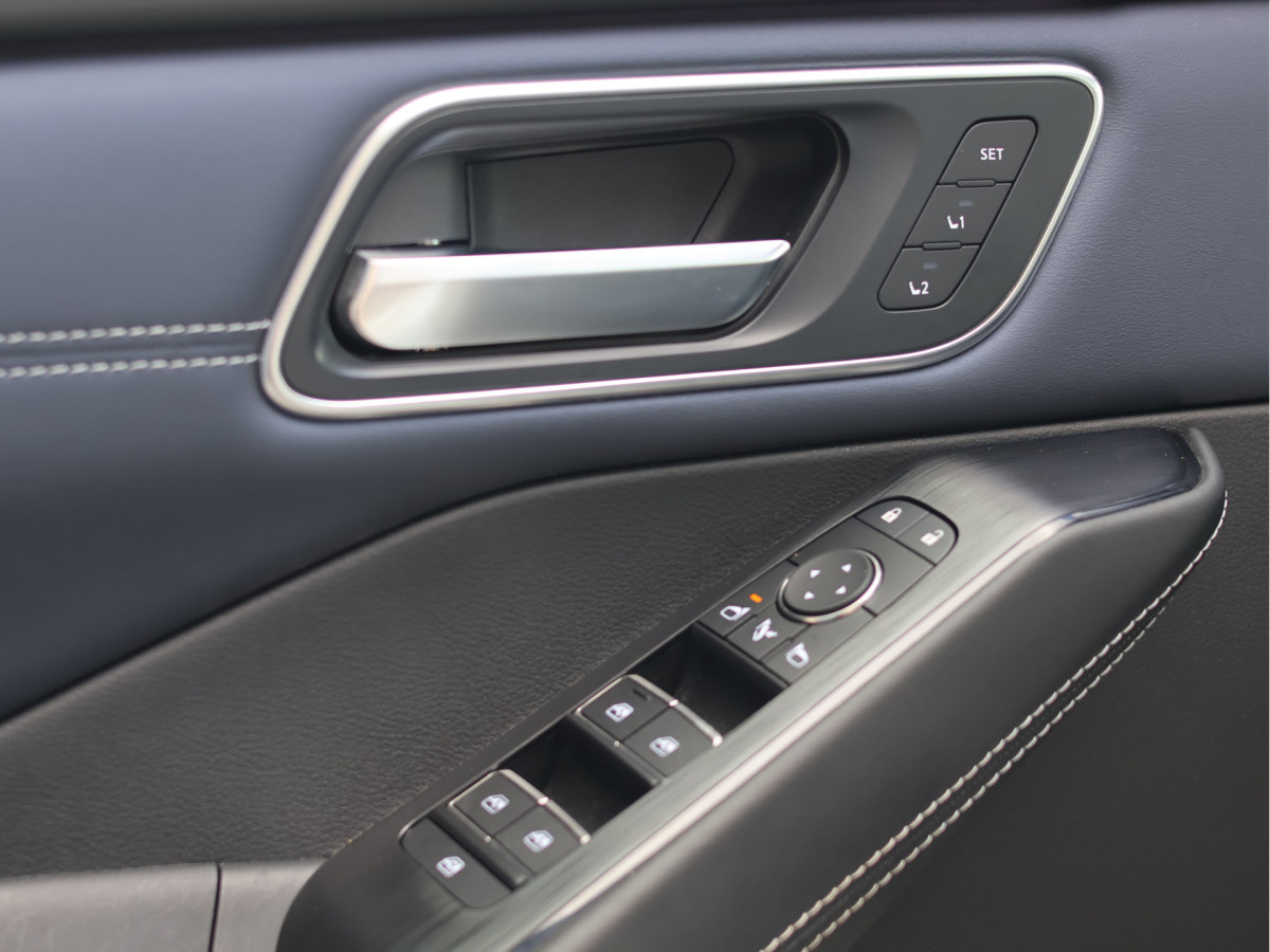 Nissan QASHQAI 1.3 MHEV Xtronic Tekna Plus