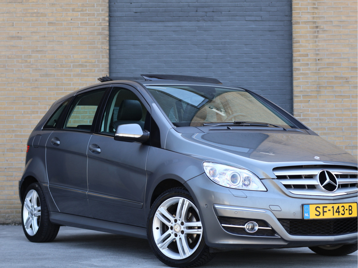 Mercedes-Benz B-Klasse 180 Designo Sport Automaat