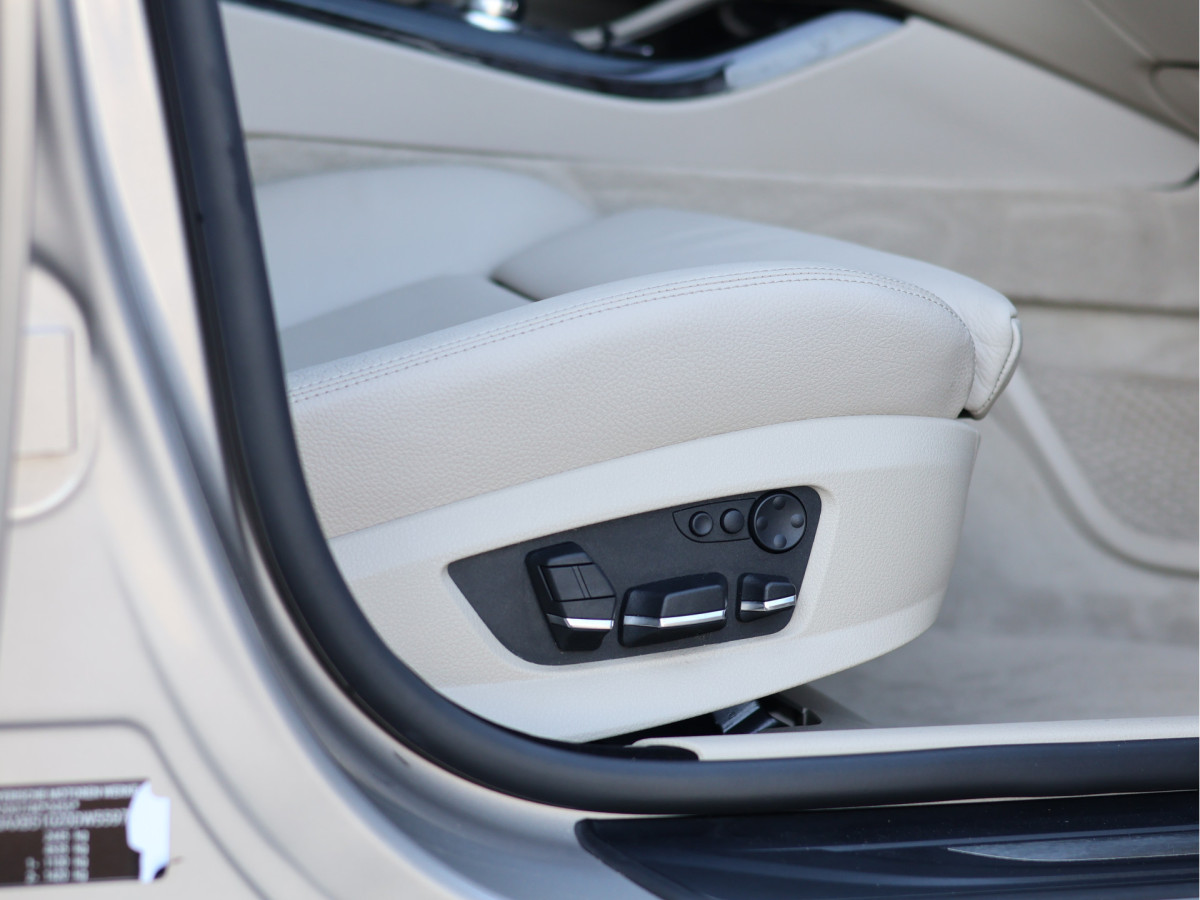 BMW 5 Serie Touring 530d High Executive Automaat