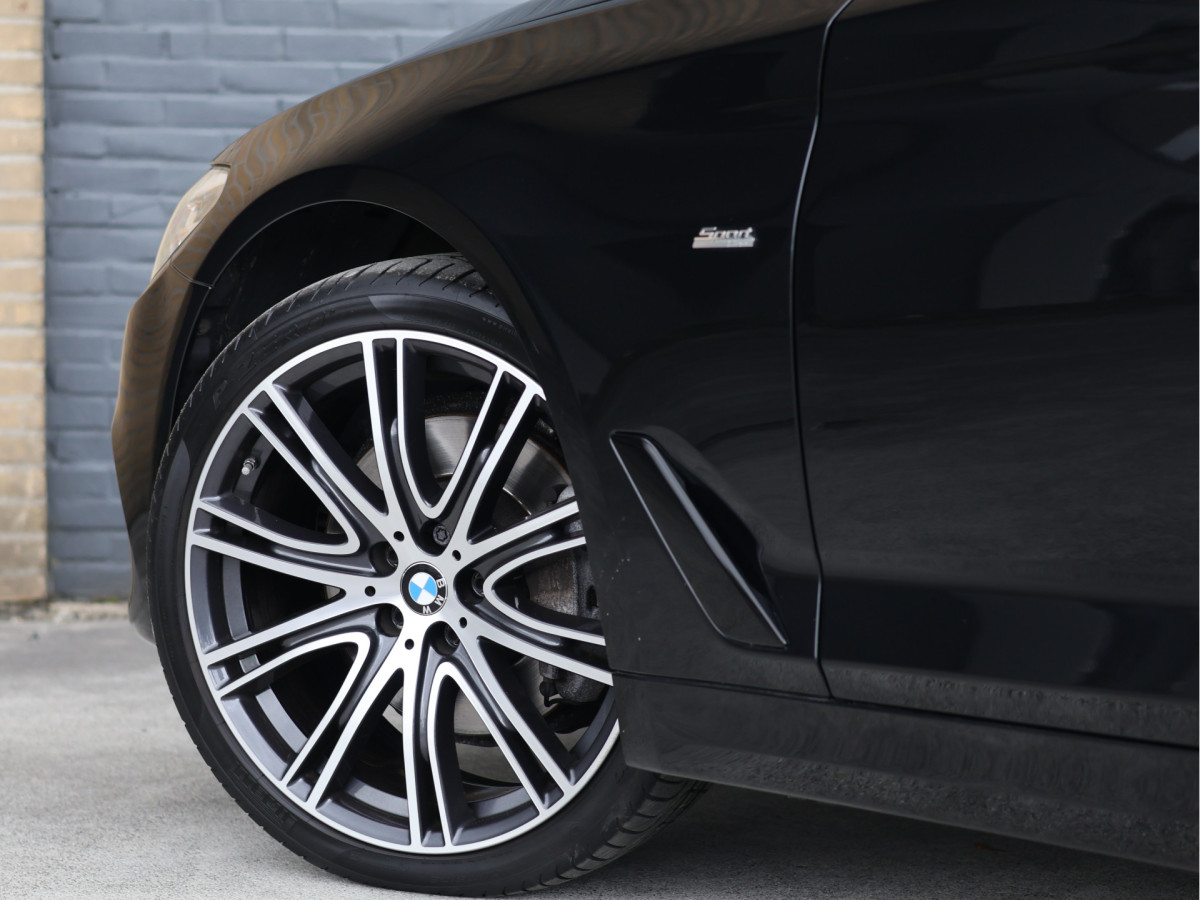 BMW 5 Serie 530i xDrive Sport Line