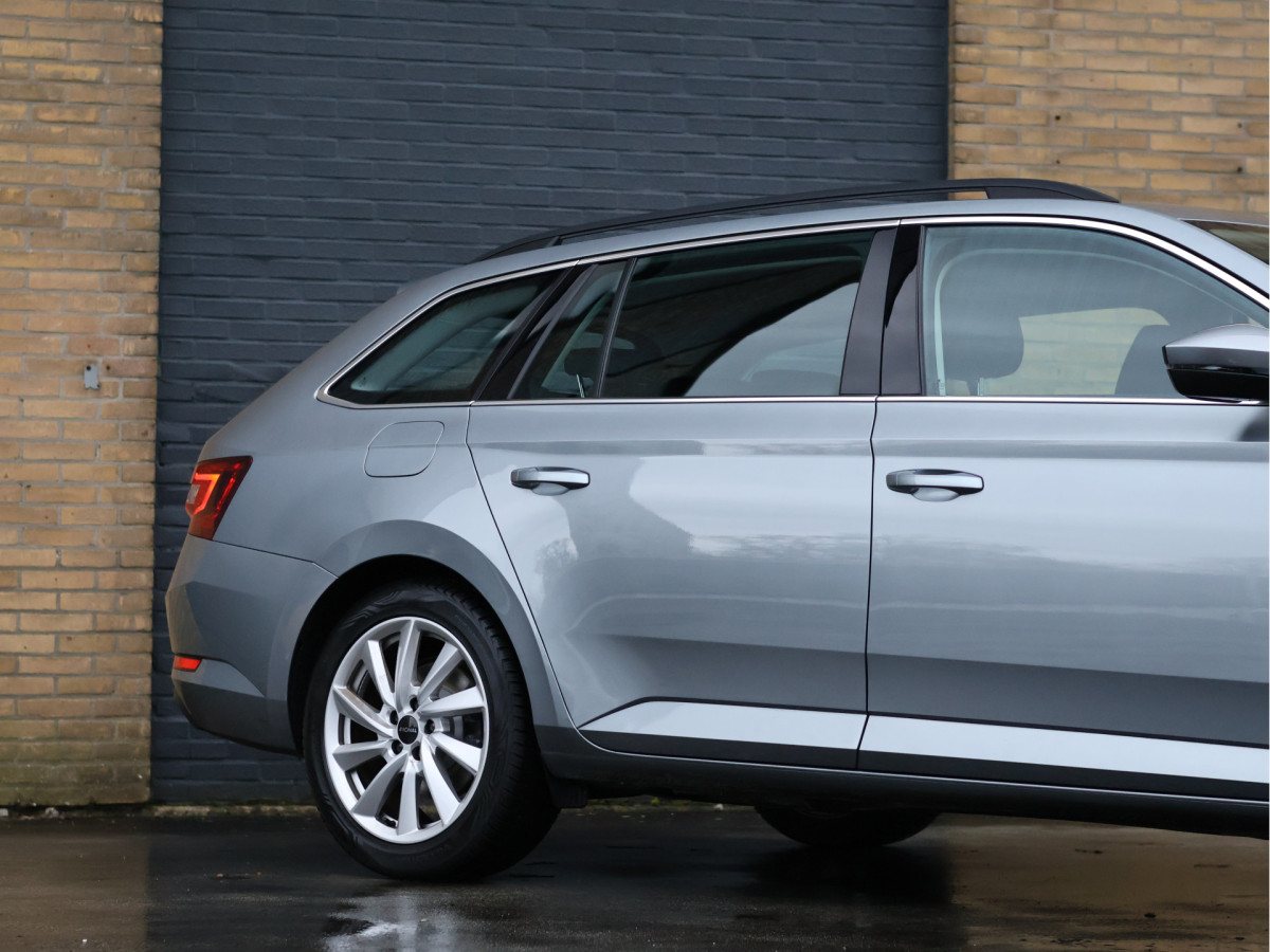 Škoda Superb Combi 1.4 TSI ACT Style Automaat