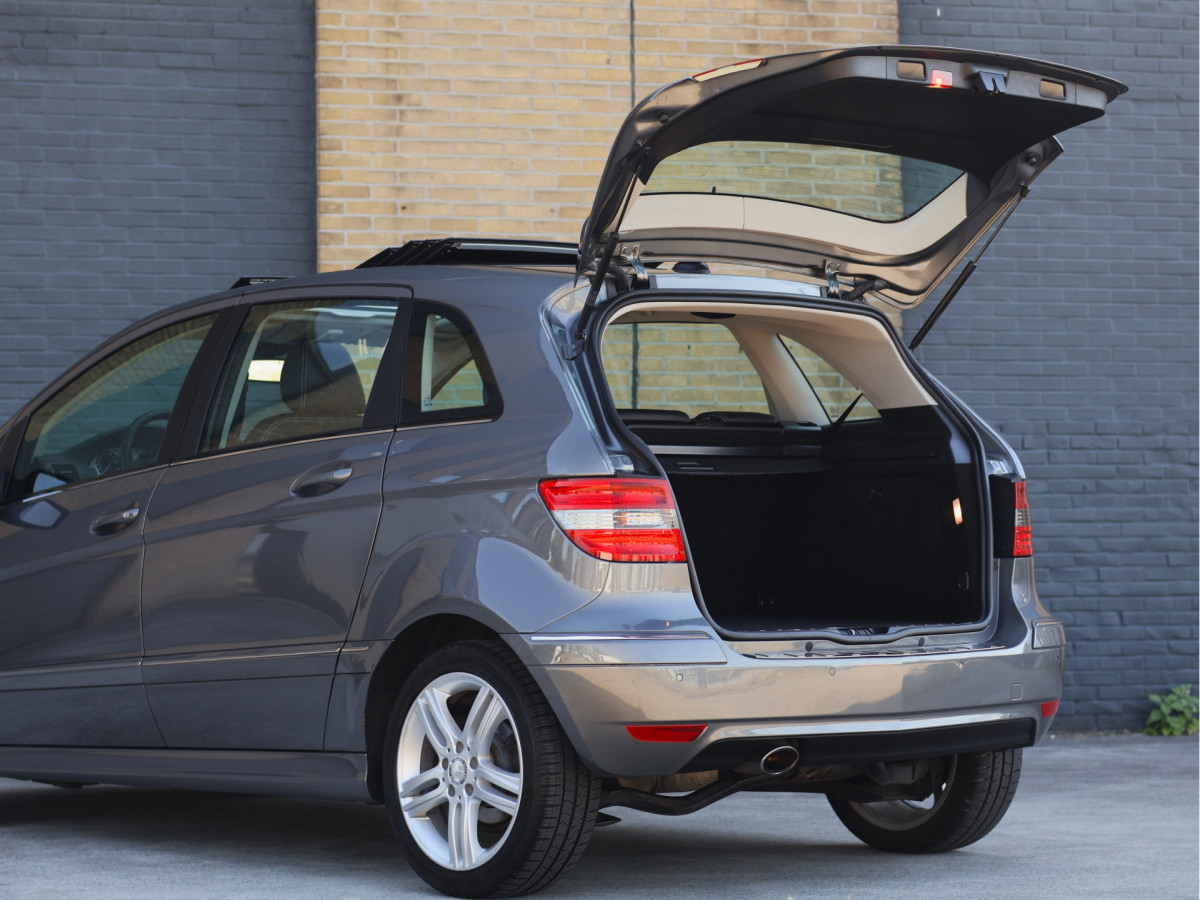 Mercedes-Benz B-Klasse 180 Designo Sport Automaat
