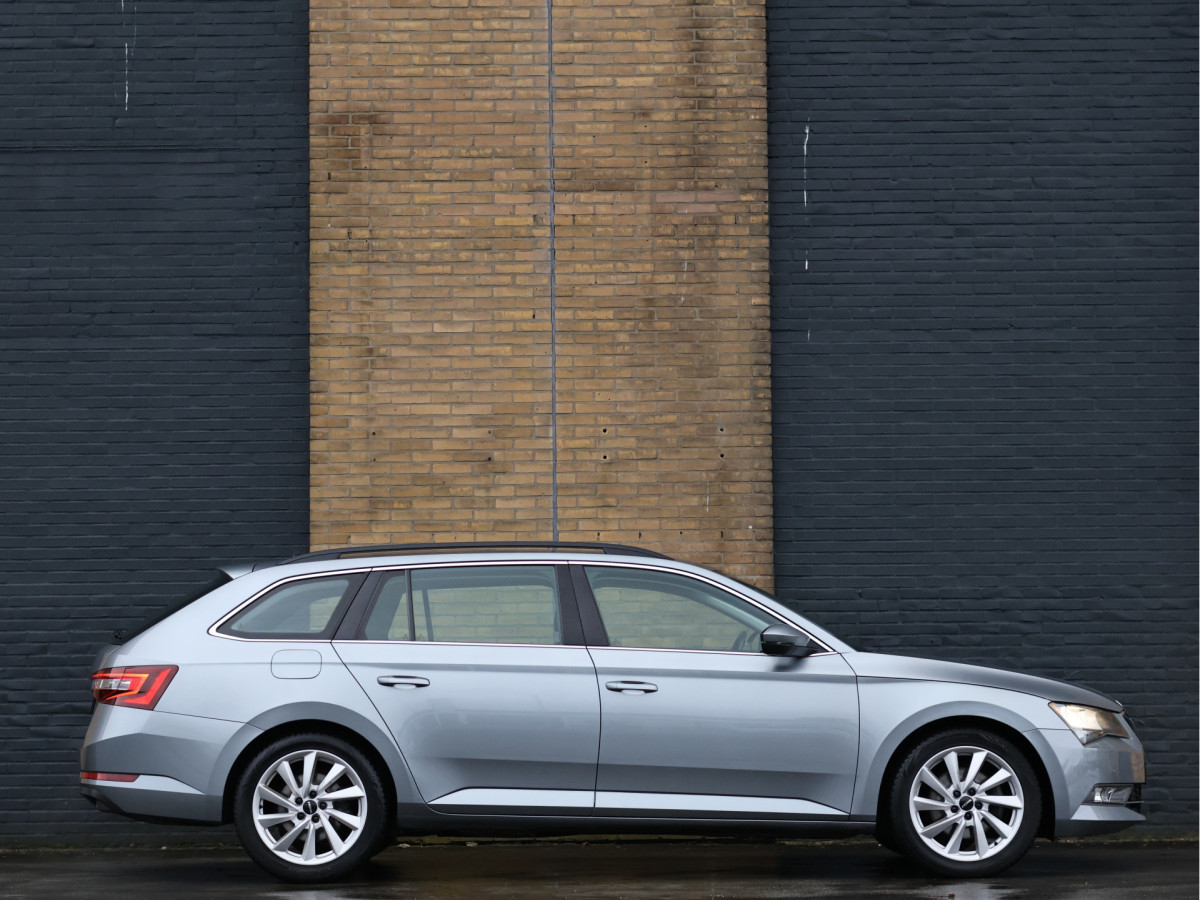 Škoda Superb Combi 1.4 TSI ACT Style Automaat