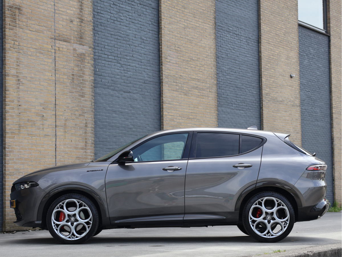 Alfa Romeo Tonale 1.5T Hybrid Edizione Speciale