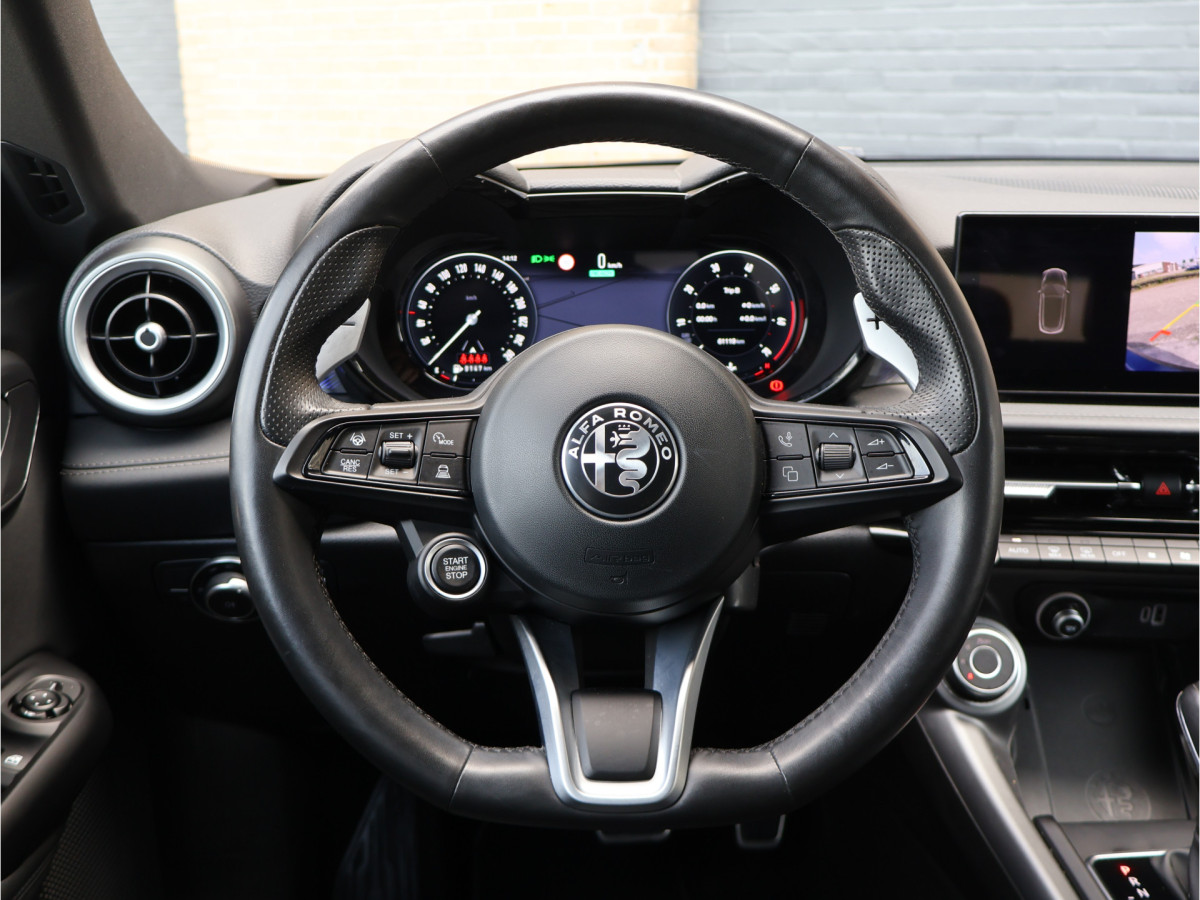 Alfa Romeo Tonale 1.5T Hybrid Edizione Speciale