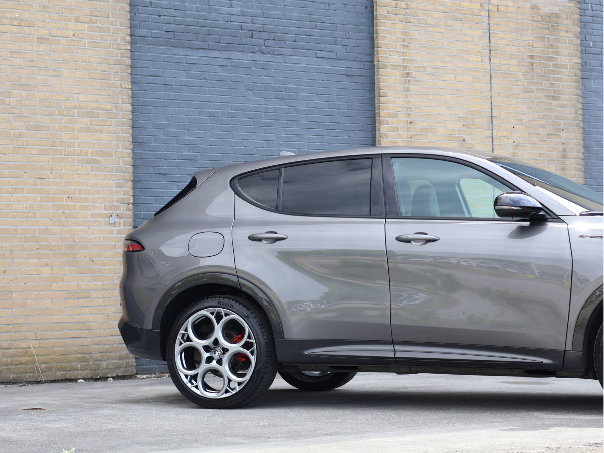 Alfa Romeo Tonale 1.5T Hybrid Edizione Speciale