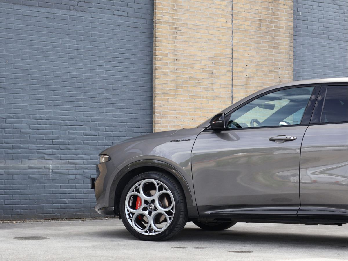 Alfa Romeo Tonale 1.5T Hybrid Edizione Speciale