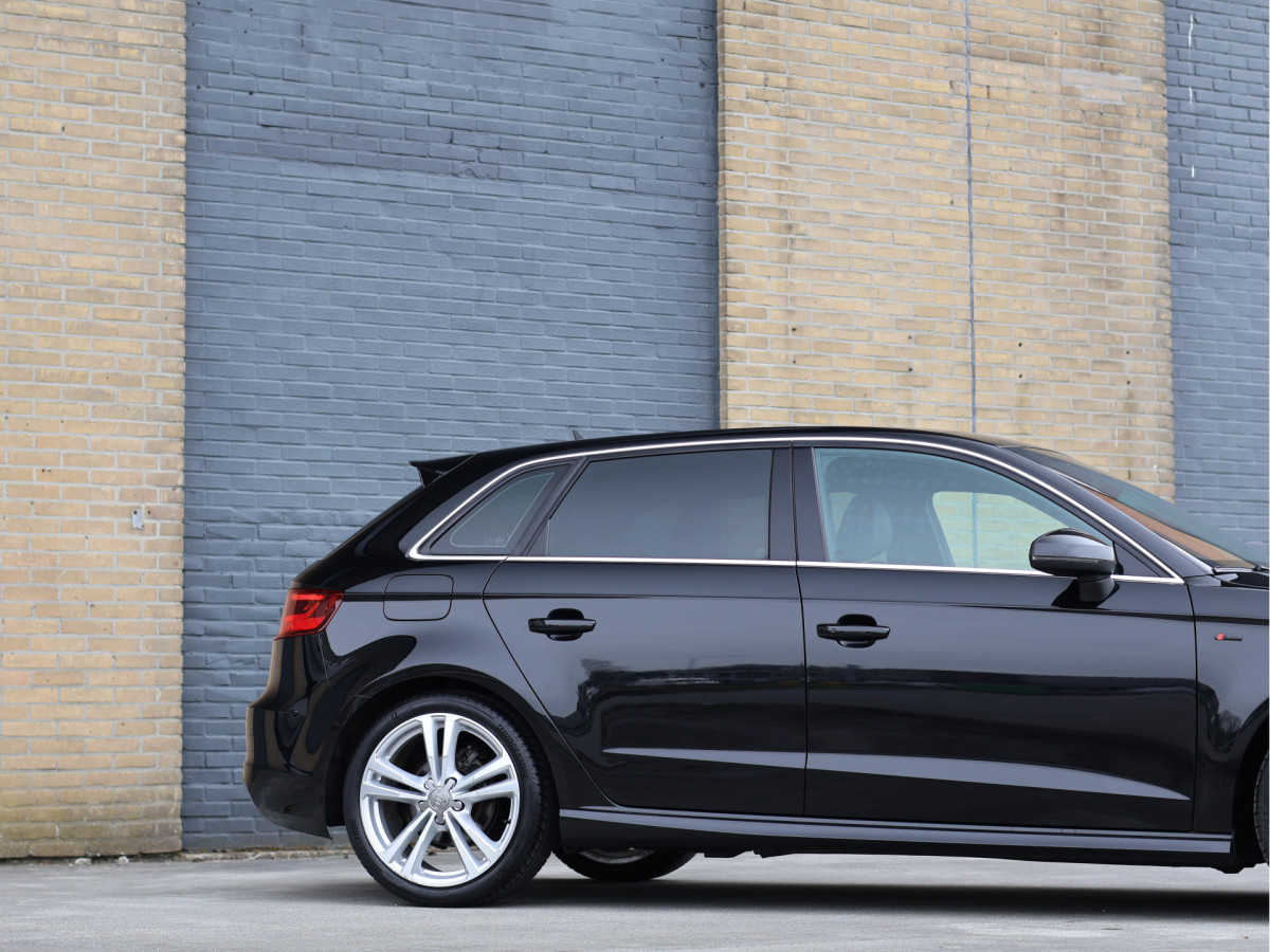 Audi A3 Sportback 1.2 TFSI S-line Automaat