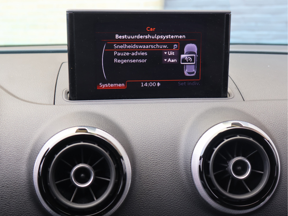 Audi A3 Sportback 1.2 TFSI S-line Automaat