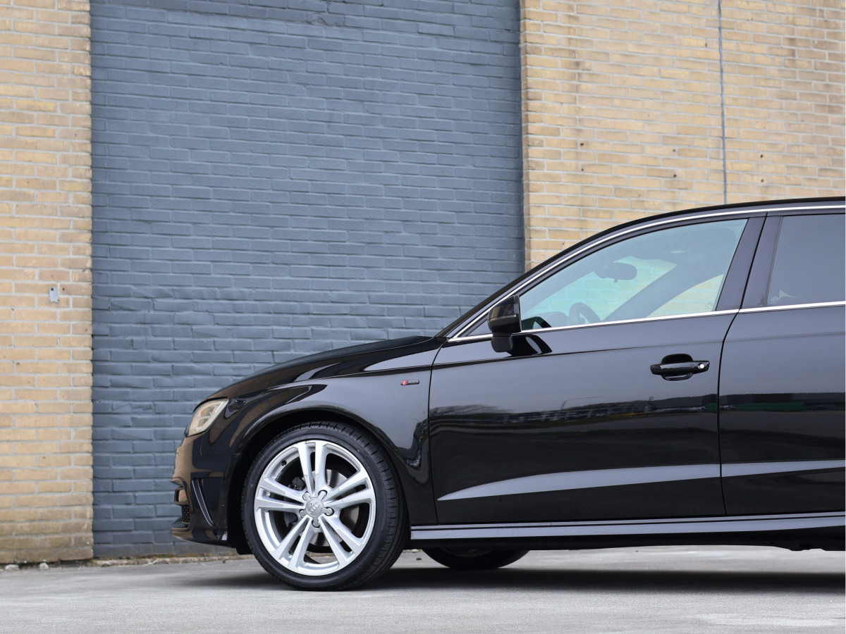 Audi A3 Sportback 1.2 TFSI S-line Automaat