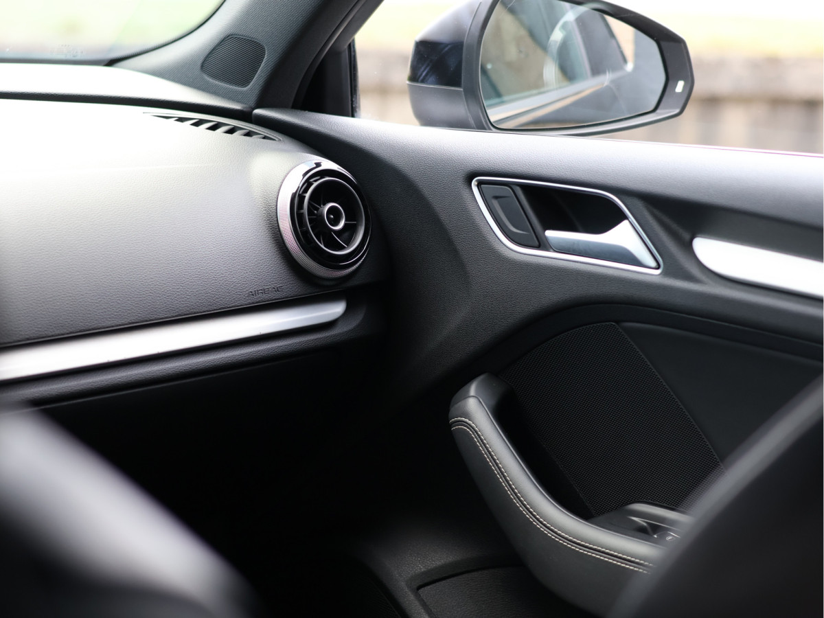 Audi A3 Sportback 1.2 TFSI S-line Automaat