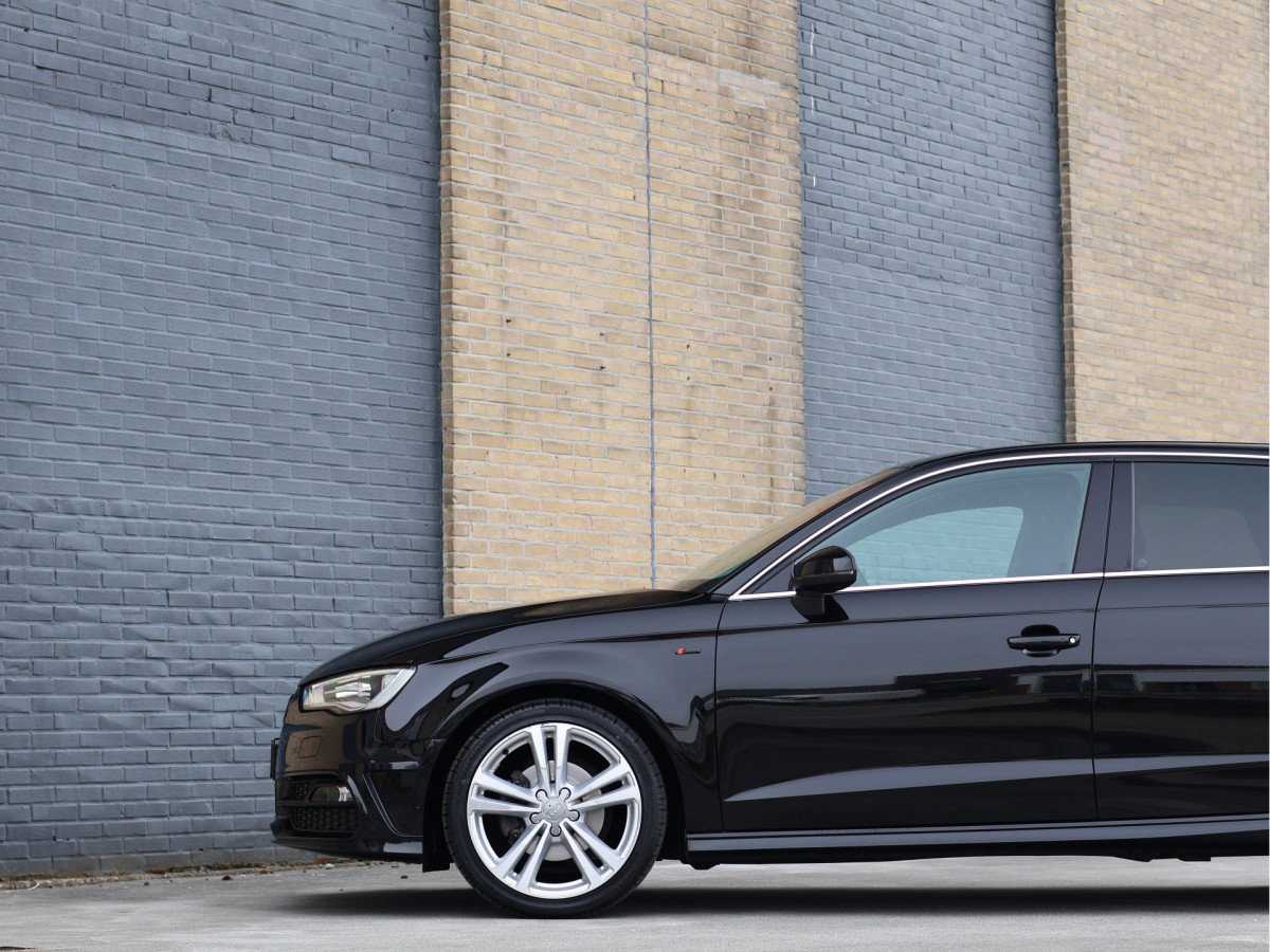 Audi A3 Sportback 1.2 TFSI S-line Automaat