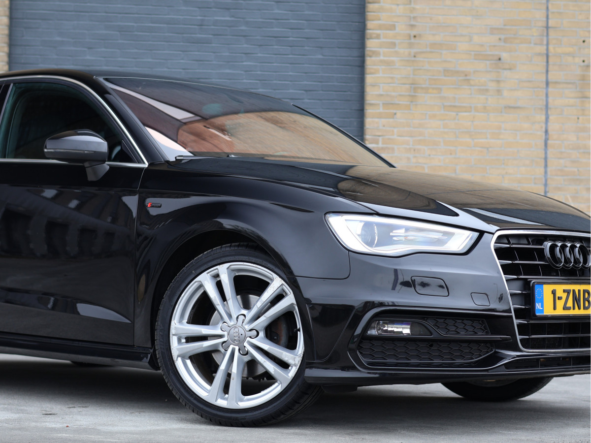 Audi A3 Sportback 1.2 TFSI S-line Automaat