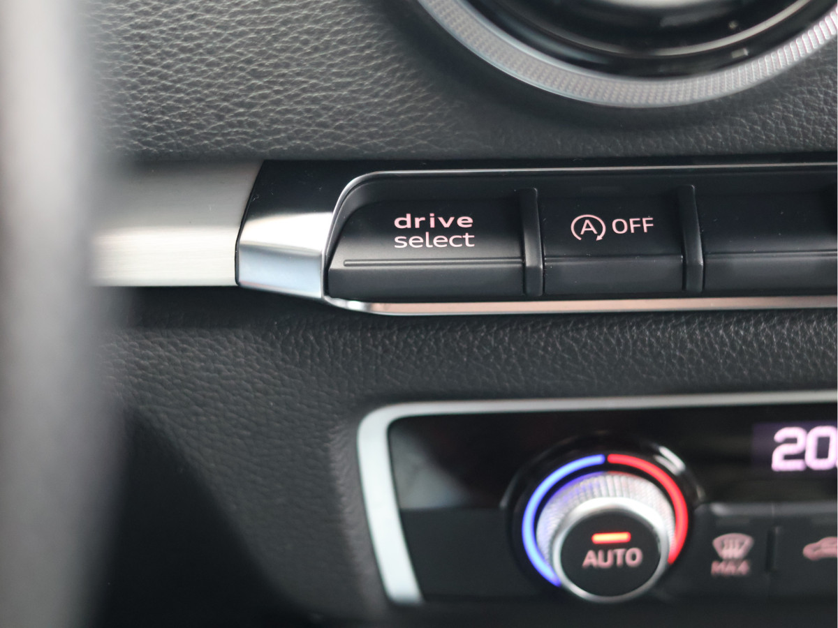 Audi A3 Sportback 1.2 TFSI S-line Automaat