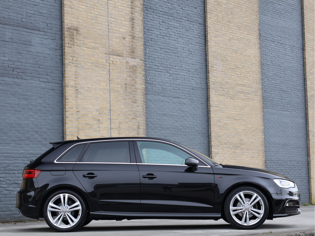 Audi A3 Sportback 1.2 TFSI S-line Automaat