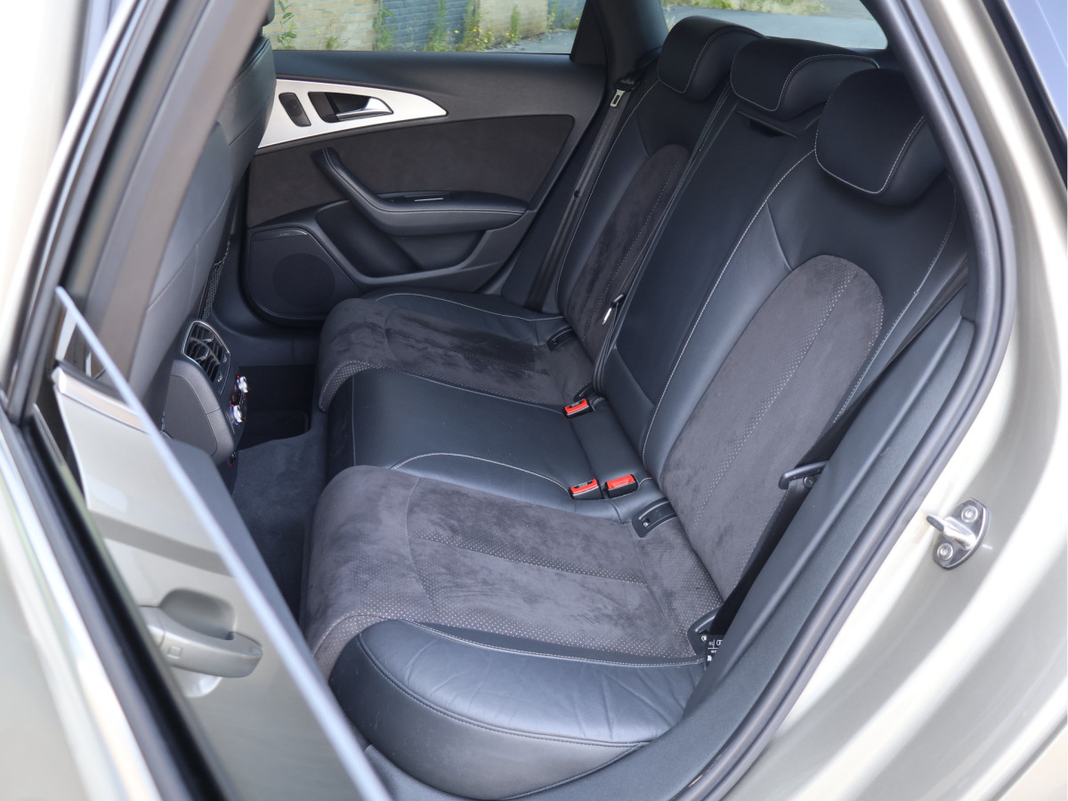 Audi A6 Avant 1.8 TFSI ultra S line Automaat
