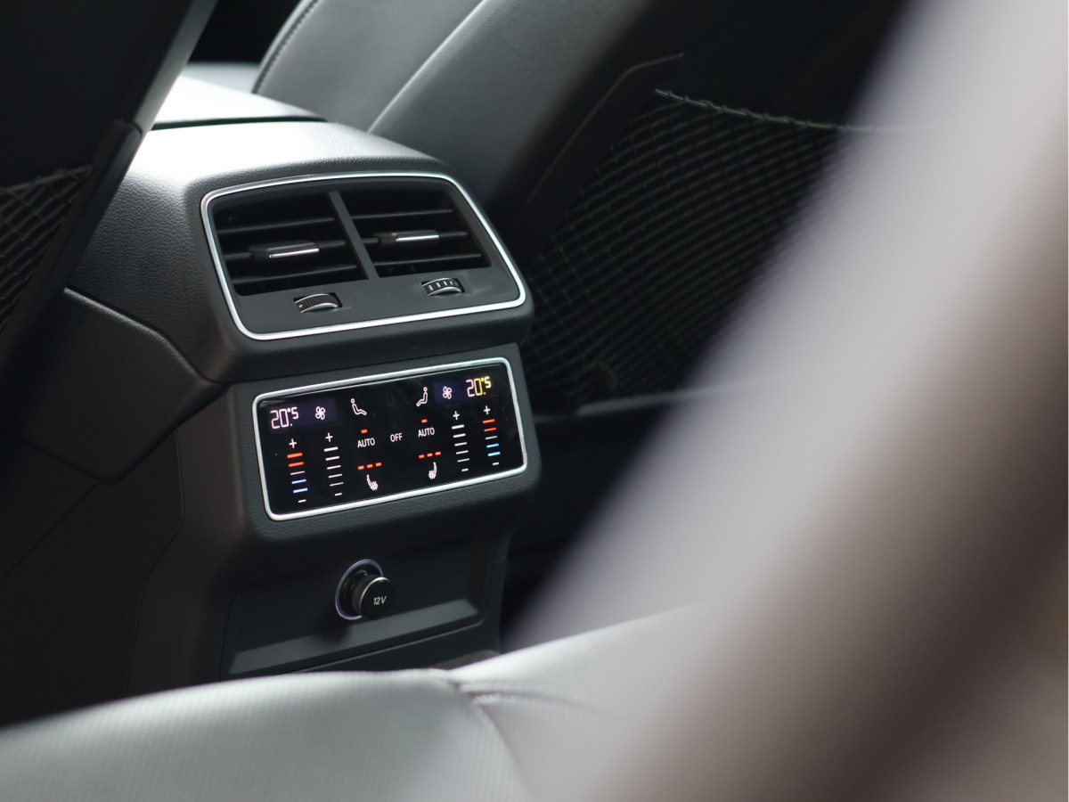 Audi A6 Avant 45 TFSI quattro S-line