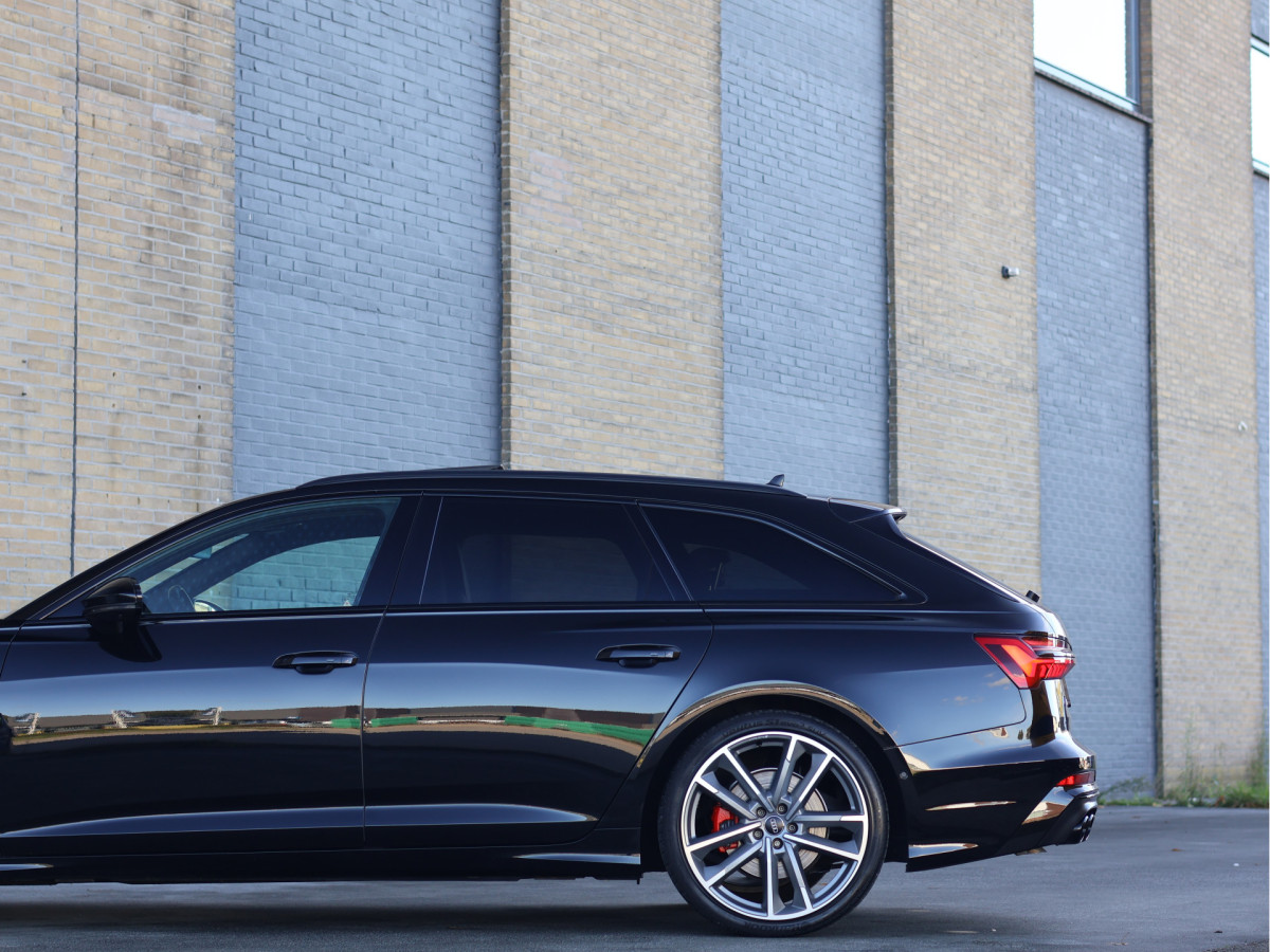 Audi A6 Avant 55 TFSI quattro S edition