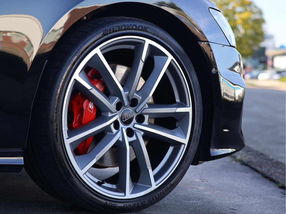 Audi A6 Avant 55 TFSI quattro S edition