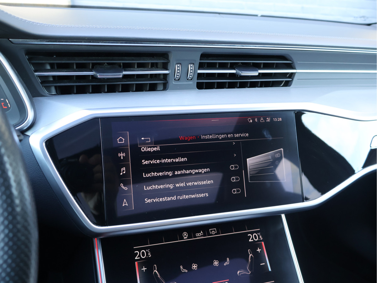 Audi A6 Avant 55 TFSI quattro S edition